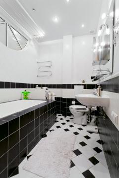 Photo No. 8